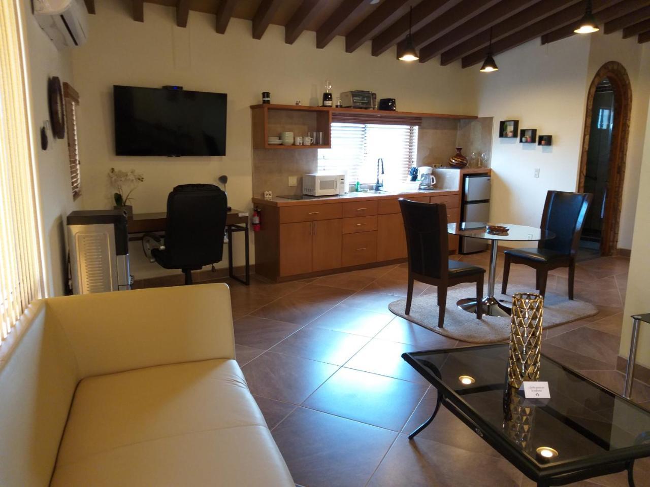 Short Stay Tecate Hotel Boutique Esterno foto